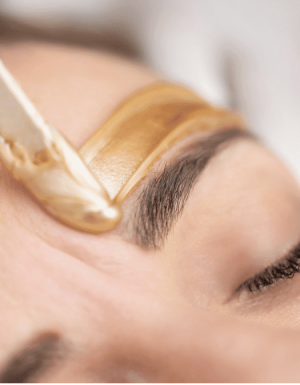 Eyebrows waxing